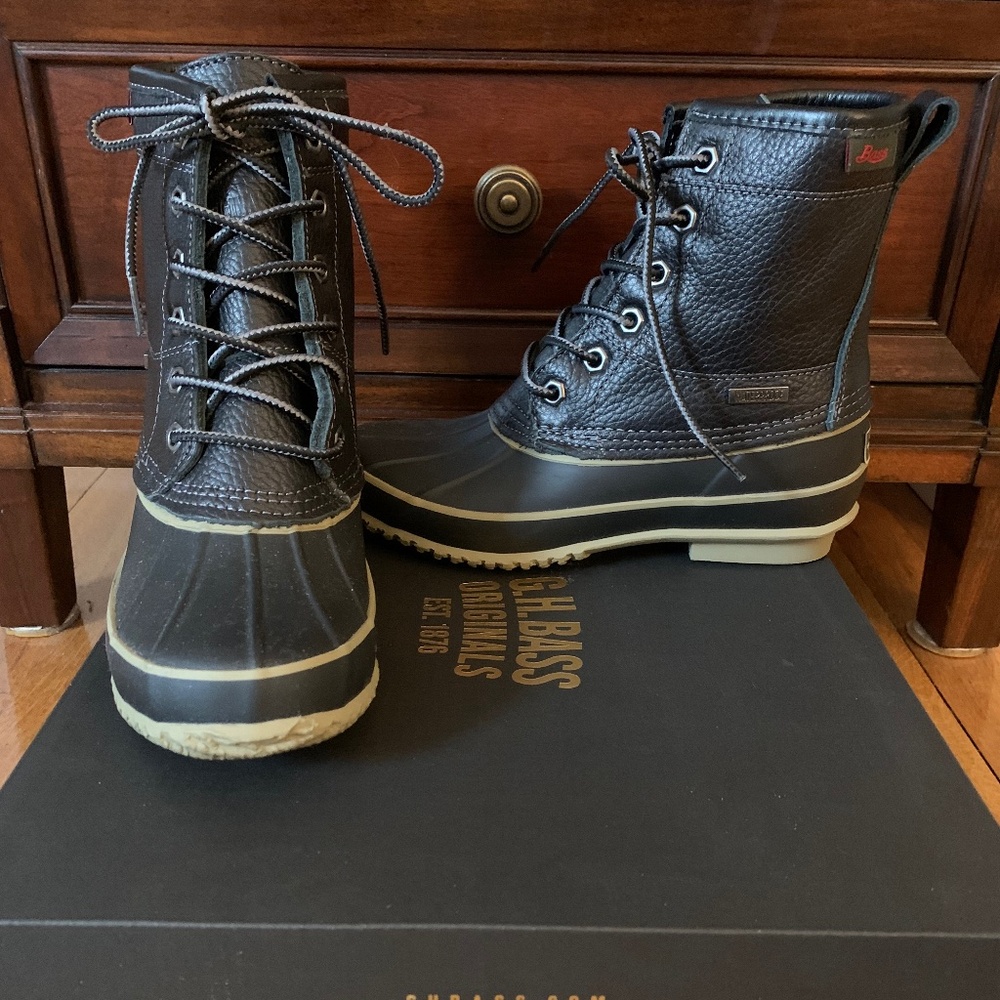 GH Bass Duclair Duck Boot size 5